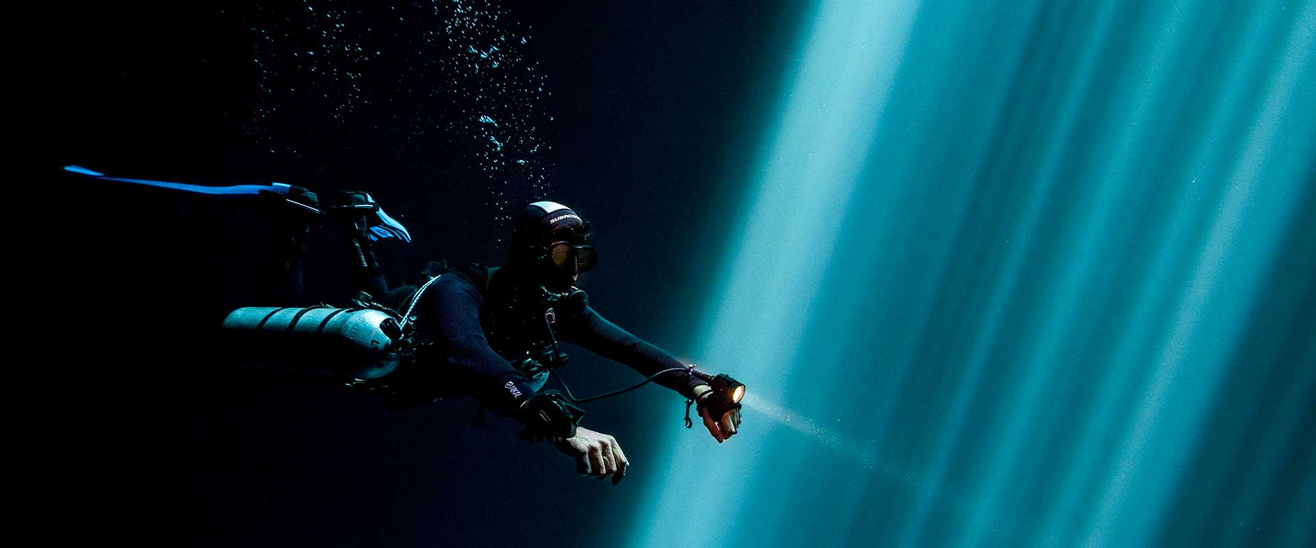 photo-and-diving-adventures-riviera-maya-1920x800